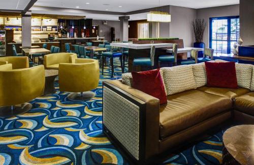New Bern Hotel | Relax at Courtyard by Marriott New Bern with Pool & Dining