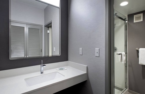 Norwalk Hotel | Comfortable Stay at Courtyard by Marriott Norwalk