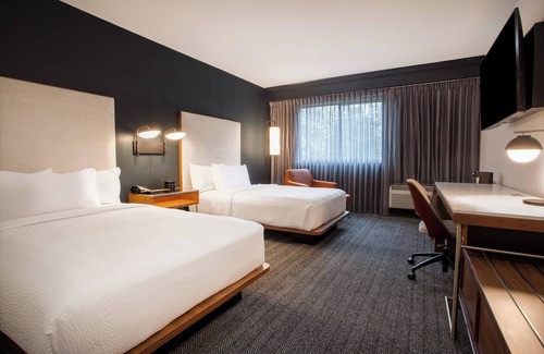 Fairvilla Hotel | Welcoming Stay at Courtyard by Marriott Orlando Altamonte