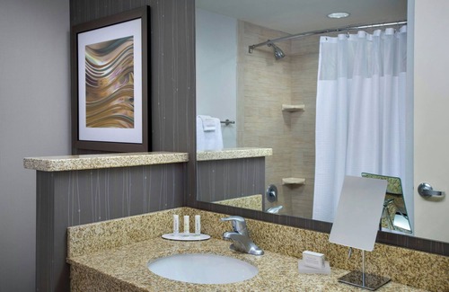 Mainland Hotel | Discover Courtyard by Marriott Philadelphia Lansdale Today
