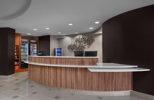 Maryvale Hotel | Relax at Courtyard by Marriott Phoenix West/Avondale