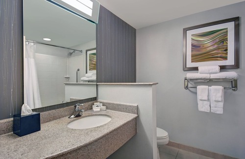 Raynham Hotel | Discover Comfort at Courtyard by Marriott Raynham