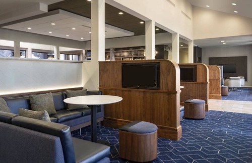 Foster City Hotel | Discover Comfort at Courtyard by Marriott San Mateo