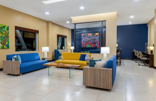 Alajuela Hotel | Inviting Courtyard by Marriott San Jose Airport Alajuela