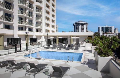 Little Italy Hotel | Pet-Friendly DoubleTree by Hilton San Diego Downtown Retreat