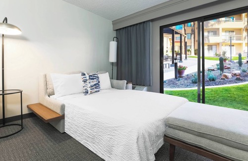 Tucson Hotel | Discover Courtyard by Marriott Tucson Airport - Guest Rated 8.6