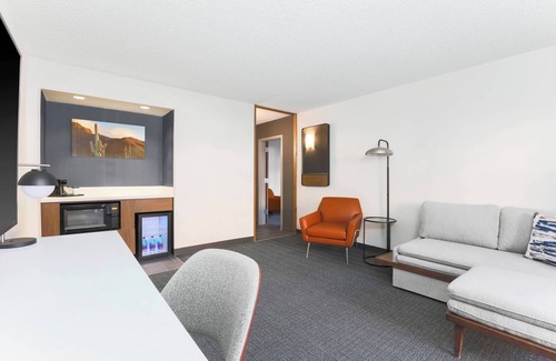 Tucson Hotel | Discover Courtyard by Marriott Tucson Airport - Guest Rated 8.6
