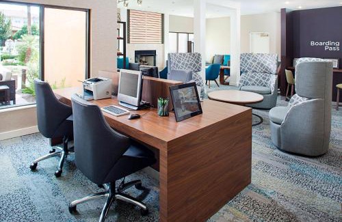 Tucson Hotel | Pet-Friendly Courtyard by Marriott Tucson Williams Centre