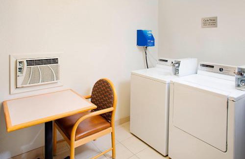 Tucson Hotel | Pet-Friendly Courtyard by Marriott Tucson Williams Centre