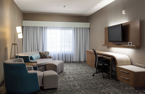 Blue Springs Hotel | Top-Rated Courtyard by Marriott Kansas City East/Blue Springs