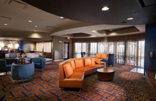 Fayetteville Hotel | Discover Courtyard by Marriott Fayetteville: Rated 9/10!