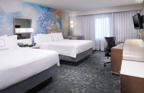 North Olmsted Hotel | Relaxing Courtyard by Marriott Near Cleveland Airport