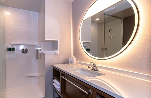 Rapid City Hotel | Welcoming Courtyard by Marriott Rapid City with Top Amenities