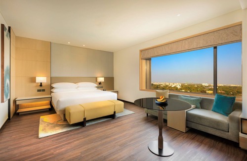 Vadodara Hotel | Elegant Courtyard By Marriott Vadodara - Guest Rated 9.8