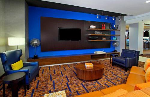 Victoria Hotel | Discover Comfort at Courtyard by Marriott Victoria