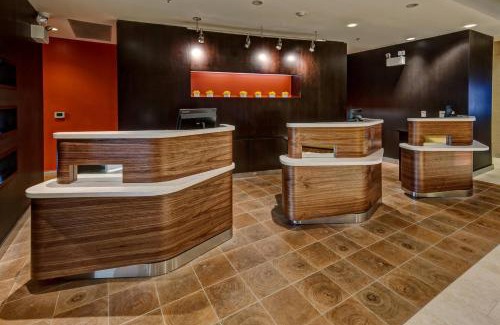 Westbury Hotel | Modern Courtyard by Marriott Westbury on Long Island