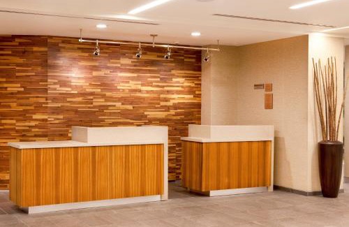 Northwest Yonkers Hotel | Welcoming Courtyard by Marriott Yonkers near Family-Friendly Fun