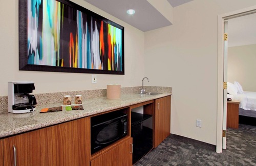 Cocoa Beach Hotel | Prime Location Hotel with Spa & Pool Near Cocoa Beach