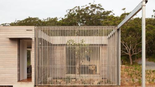 Hawks Nest House | Family-Friendly Courtyard House On Mungo Awaits You
