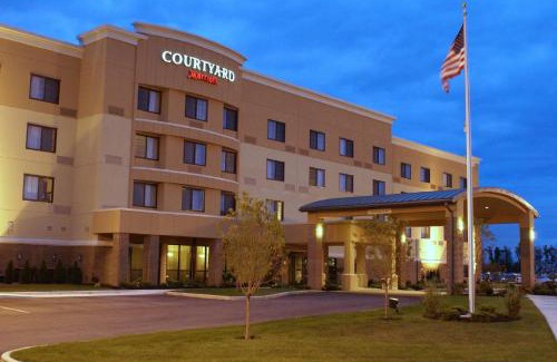 Lima Hotel | Discover Courtyard Lima: Pet Friendly & Family Accessible