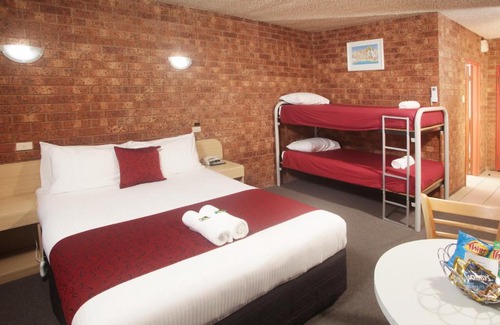 Shepparton Hotel | Discover the Comfort of Courtyard Motor Inn