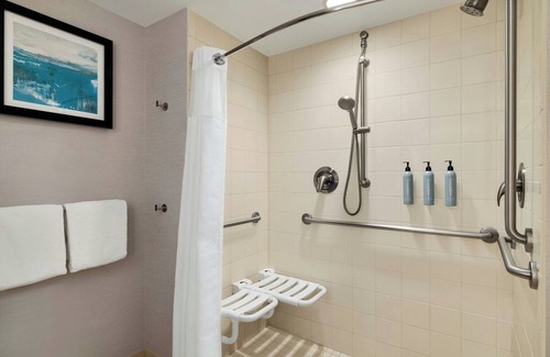 Ocean City Hotel | Oceanfront Bliss at Courtyard Ocean City - Guest Rated 9/10