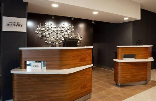 Fairvilla Hotel | Relax at Courtyard Orlando Altamonte Springs Maitland