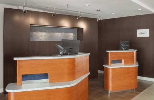 South Portland Hotel | Discover Comfort at Courtyard by Marriott Portland Airport