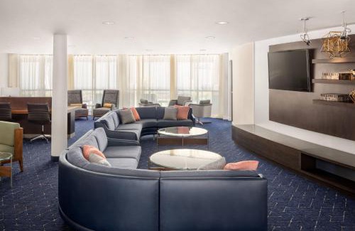 South Portland Hotel | Discover Comfort at Courtyard by Marriott Portland Airport