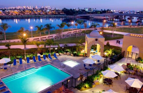 Naval Training Center Hotel | Relax at Courtyard San Diego Airport/Liberty Station