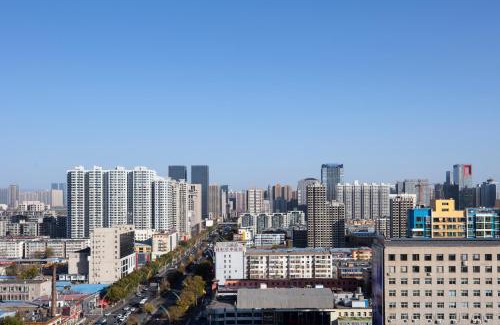 Xiaodian Qu Hotel | Explore Courtyard Taiyuan: Spa & Family-Friendly Comfort