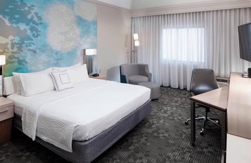 Tuscaloosa Hotel | Comfortable Courtyard Tuscaloosa with Spa & Pool Access