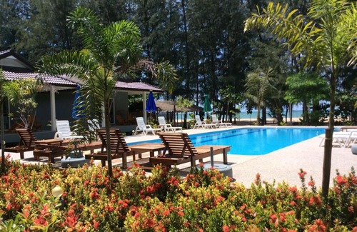Ko Kho Khao Resort | Relax at Cousin Koh Kho Khao Beach with Oceanfront Bliss