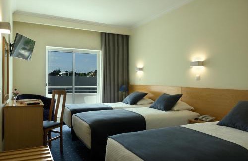 Fatima Hotel | Welcoming Cova da Iria Hotel with Family-Friendly Amenities