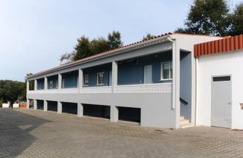 Batalha House | Pet-Friendly Haven at Cova de Lobo – Rated 9/10 by Guests