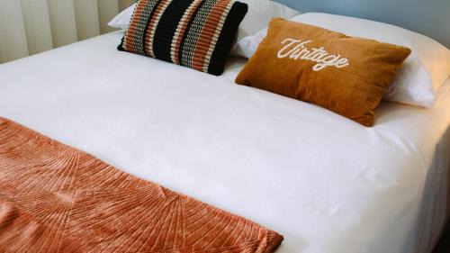 Batalha House | Pet-Friendly Haven at Cova de Lobo – Rated 9/10 by Guests
