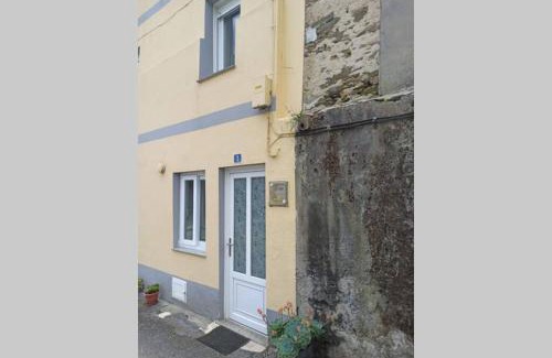 Covas House | Cozy Oceanfront Getaway at Covas Playa Casita