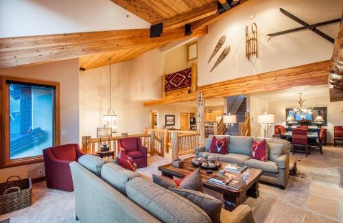 Park Meadows House | Discover Cove #8: Family-Friendly Retreat with Pool & Hot Tub