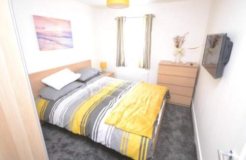 Skinningrove Apartment | Inviting Cove Hideaway 1bhk Apt in Skinningrove, 4 Stars