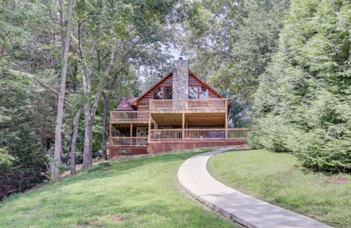 Vonore Cabin | Cove Life Cabin on the Lake!