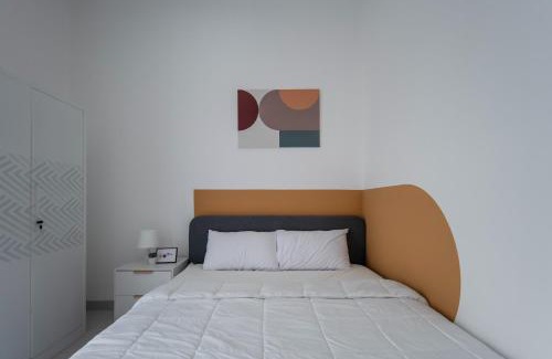 Mampang Prapatan Apartment | Welcoming Cove River Haus: Family-Friendly Getaway
