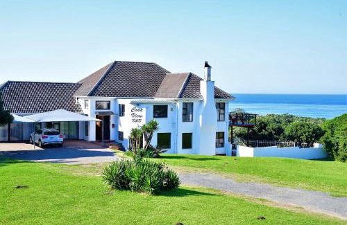 East London Bed & Breakfast | Welcome to Cove View B&B with Oceanfront Pool & Beach