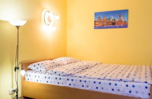 Dzerzhyns'kyi District Apartment | Discover Covent Garden Kharkiv: Family & Pet-Friendly Stay