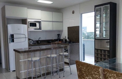 Centro Apartment | Coverage in Bombinhas 100m from the Sea!