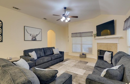 Mansfield House | Cozy Mansfield Retreat with Private Yard and Patio Awaits
