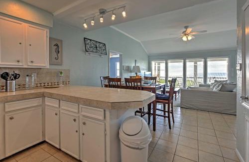 Galveston House | Beachfront Galveston Home with Amazing Gulf Views!