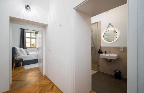 Bautzen Apartment | CoView - Bautzen: Design Apartment with Terrace & Views