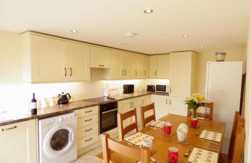 Clitheroe House | Pet-Friendly Retreat at Cow Hill Laith Barn - Rated 9.8/10