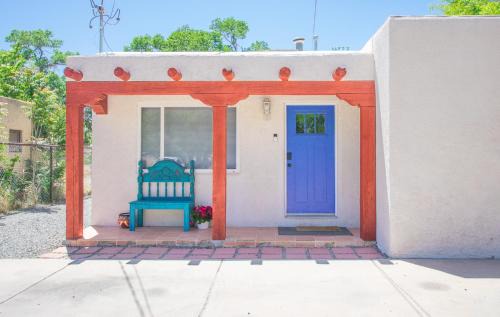 Westside House | Pet-Friendly Cowboy Den with Hot Tub & Game Room Awaits!