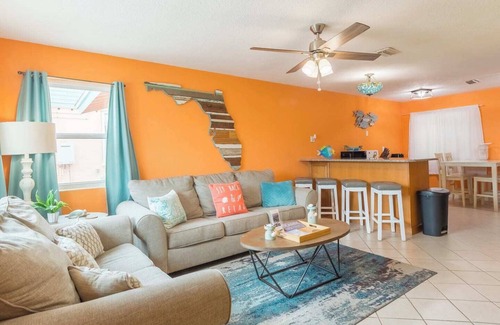 Surfside Historic District House | Prime Location: Cowboy Pool & Mini Golf Near the Beach